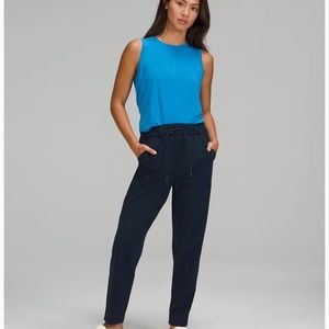Lululemon Stretch High-Rise Pant 7/8 Length size 10